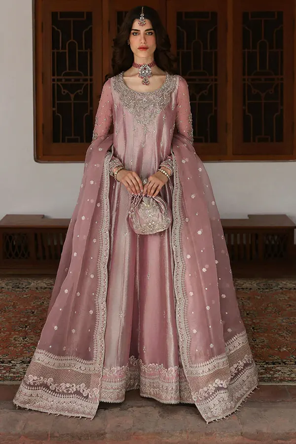 Faiza Saqlain - Halina