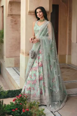 Faiza Saqlain - Rosabelle