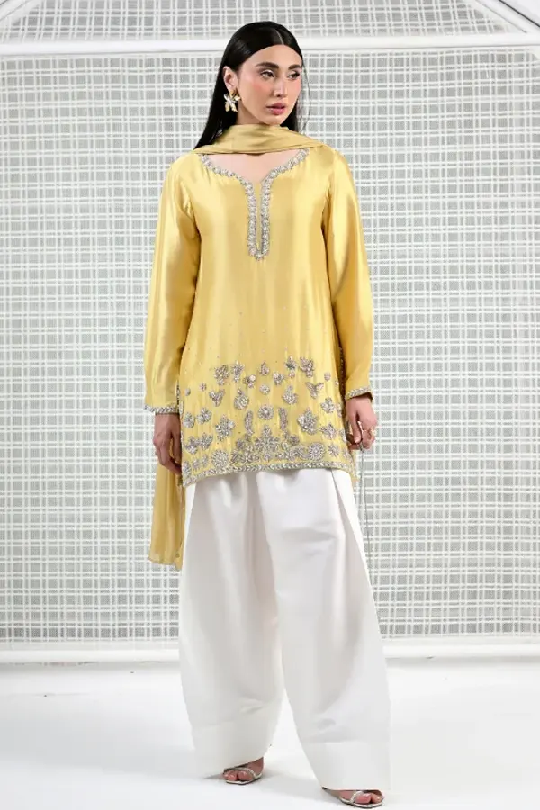 Huma Mistry - Butter Radiance