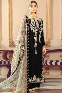 Sara Rohale Asghar - Melodic Tassels Black